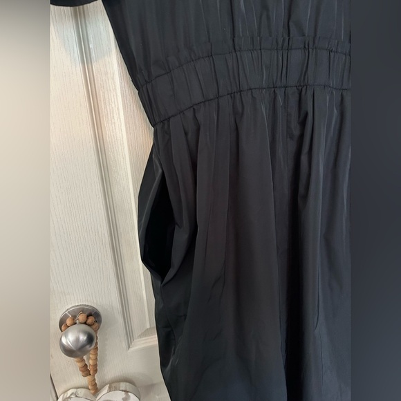 Lida Baday Elegant Black Dress - Picture 6 of 8